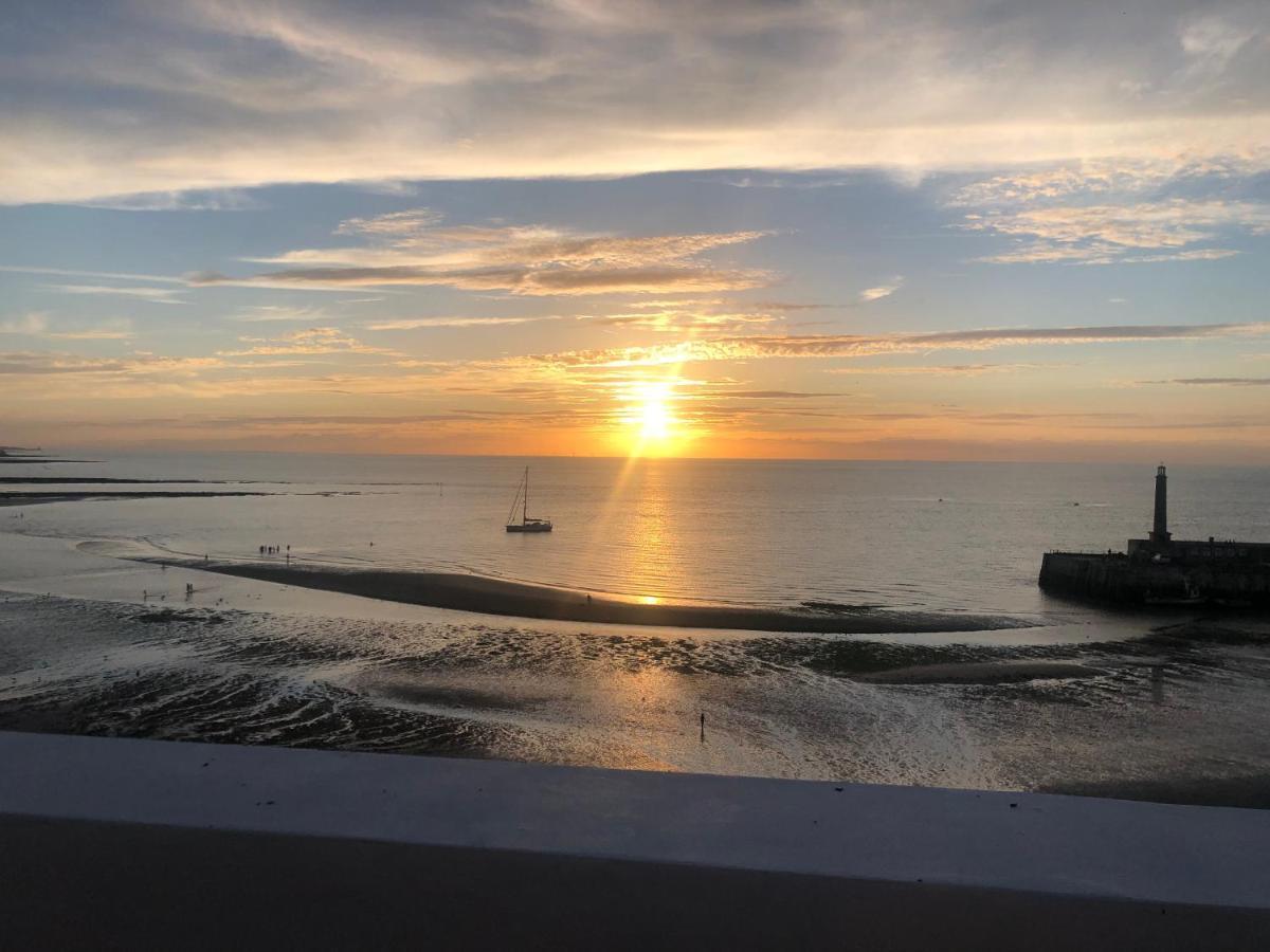 Balcony View Sunsets On Margate Seafront Lägenhet Exteriör bild